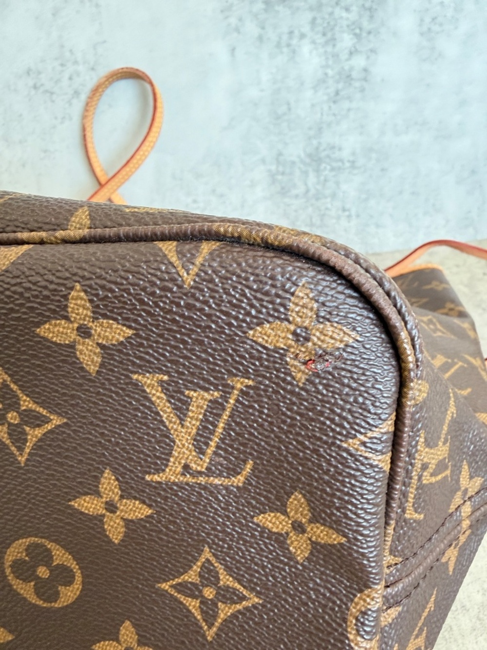 Louis Vuitton Neverfull MM tote - Picture 5 of 14